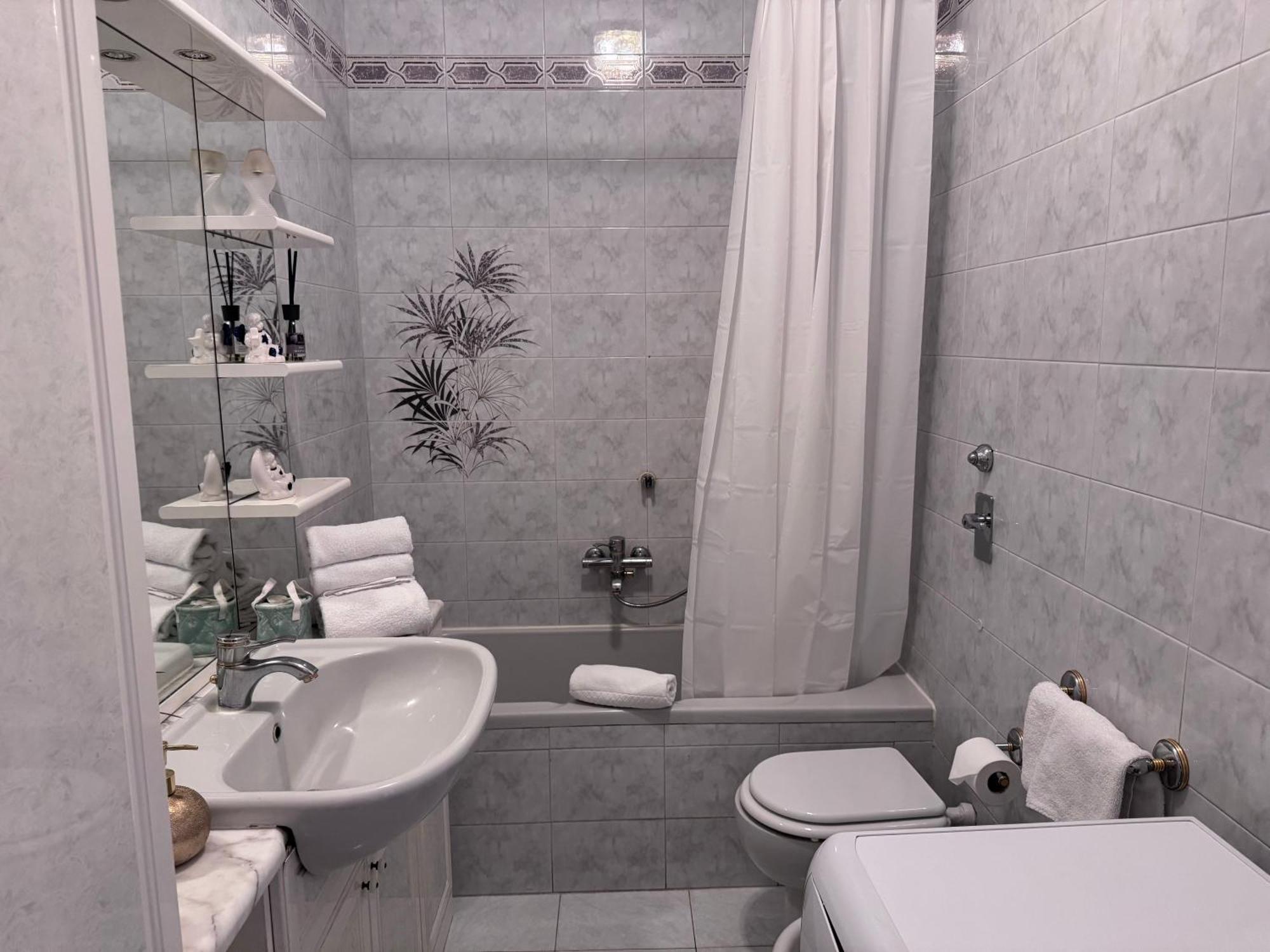 Casa Kolbe 8 , Centro M4 Apartment Mailand